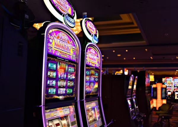 Tampilan layar Fa Cai Shen Deluxe di ceria138 dengan reel dan kontrol permainan
