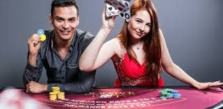 Layar turnamen Money Train dengan papan peringkat langsung
